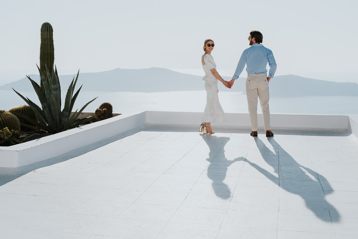 Santorini photographer: stunning couple by Ben and Vesna.